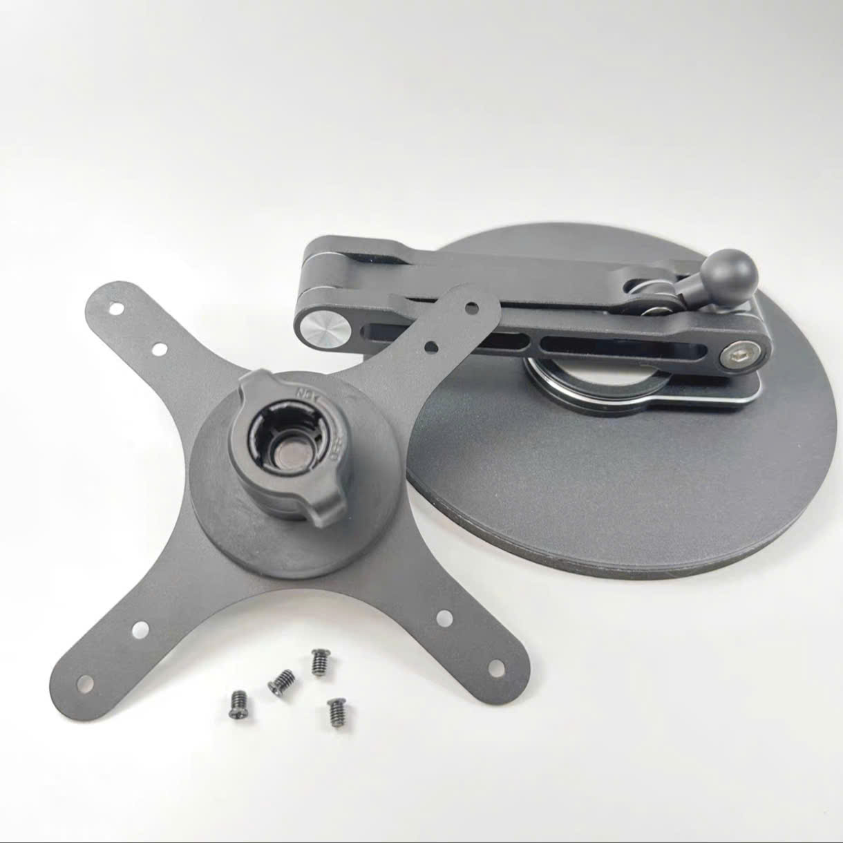 Chân 360 độ + Arm sao